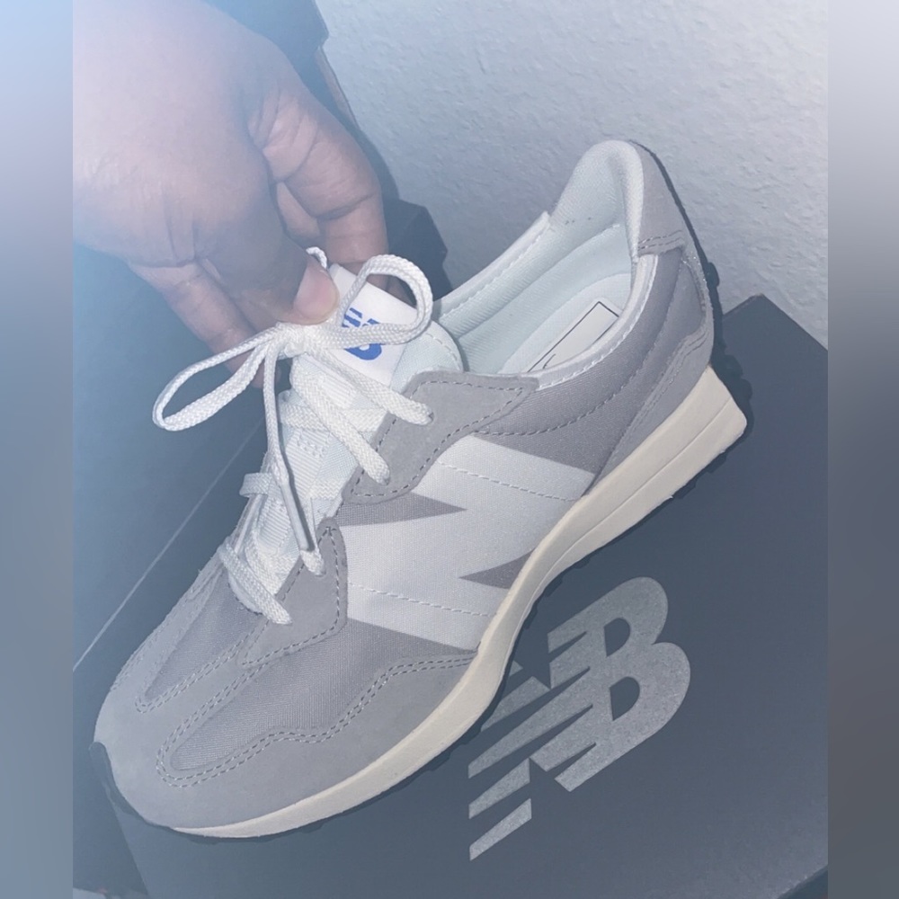 New balance, brand new/never worn, 6y